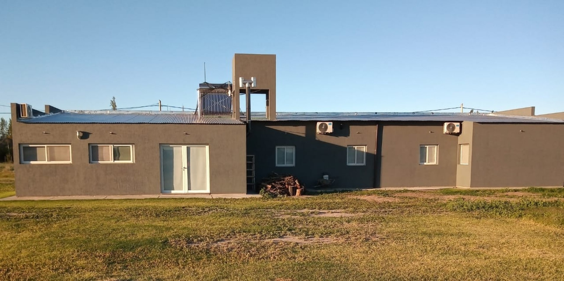 Casa Amoblada, Amplia y  Energeticamente  Eficiente