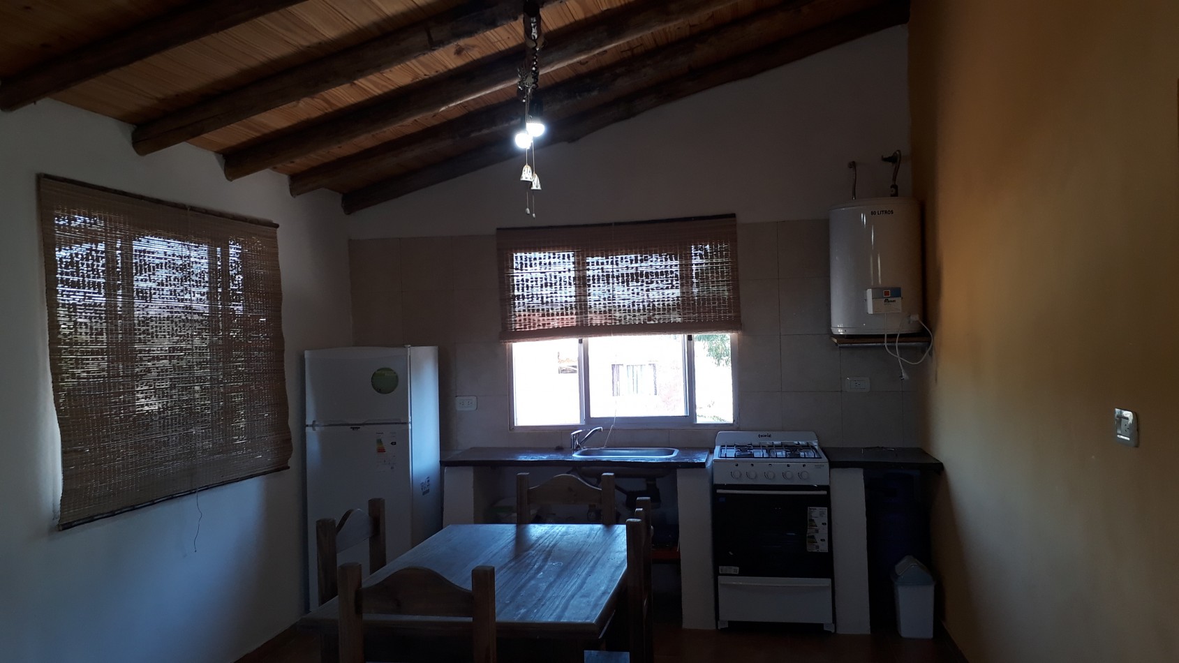 Oportunidad Unica: Dos Casas en un Paraiso Natural en Rama Caida