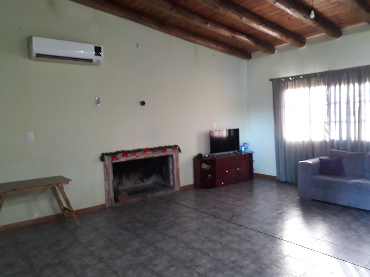 En Las Paredes casa en Barrio Cerrado