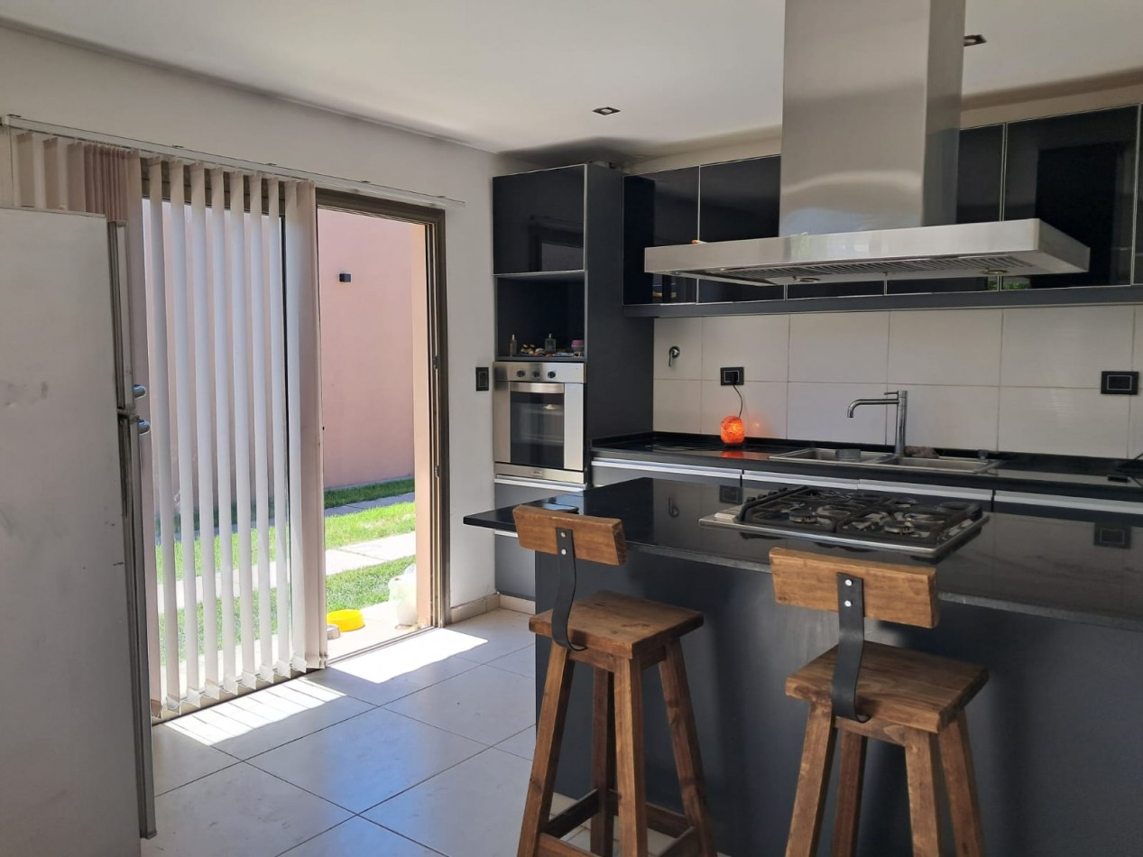 ALQUILER TURISMO SAN RAFAEL