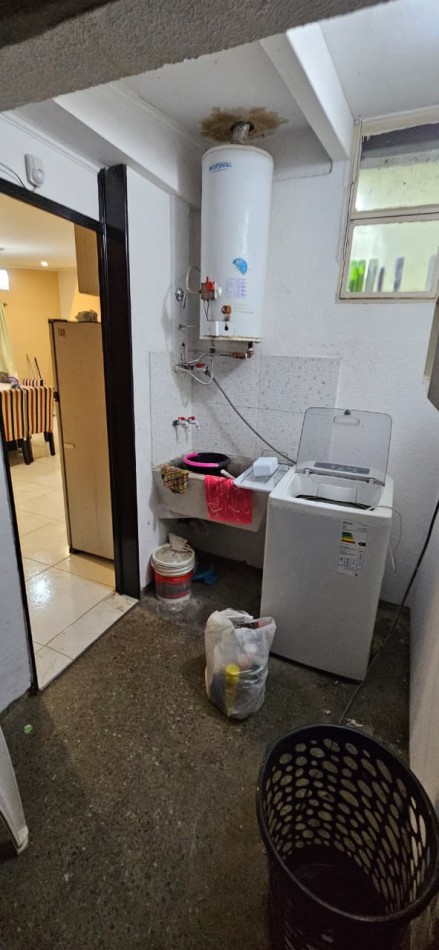 Alquilo Casa 3 dorm 2 baños Barrio Unimev