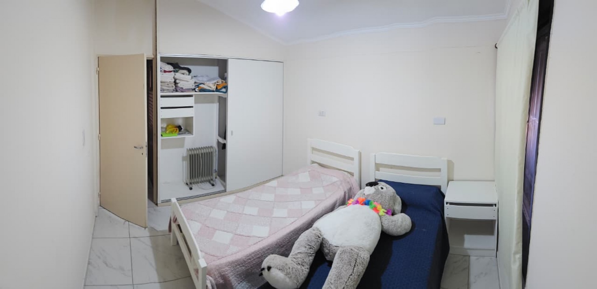 Alquilo Casa 3 dorm 2 baños Barrio Unimev