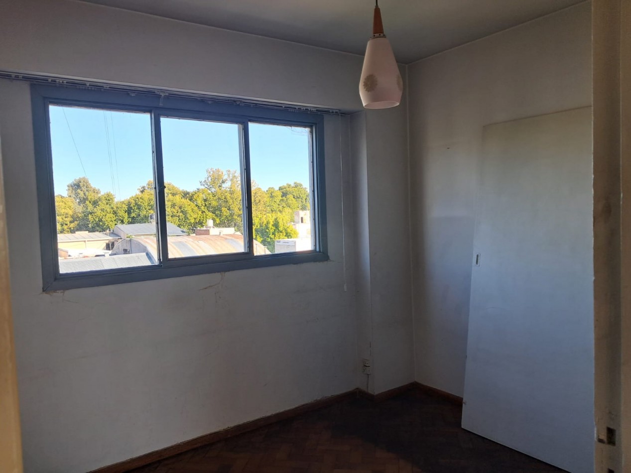 Vendo en el Centro - Departamento 2 Dormitorios | Muy Luminoso | Apto Credito