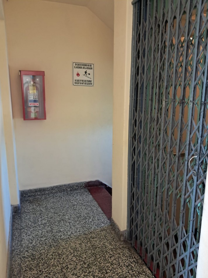 Vendo en el Centro - Departamento 2 Dormitorios | Muy Luminoso | Apto Credito