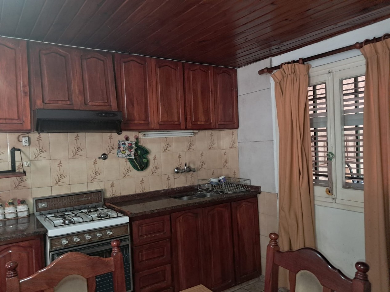 Casa en alquiler - 3 dormitorios | Amplio parque | Seguridad completa