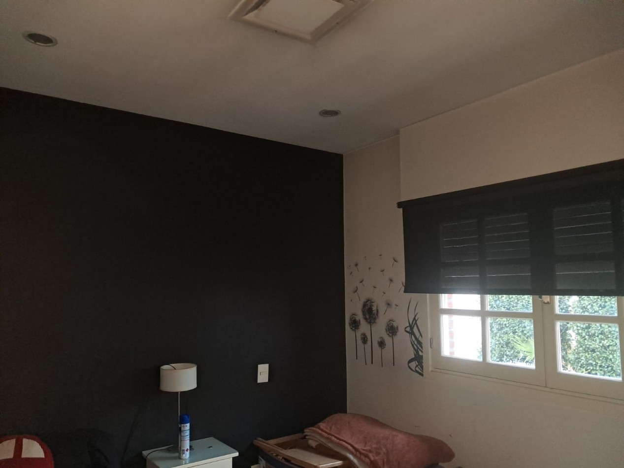 Casa en venta - Zona centrica residencial | Espacios amplios y confort para la vida familiar