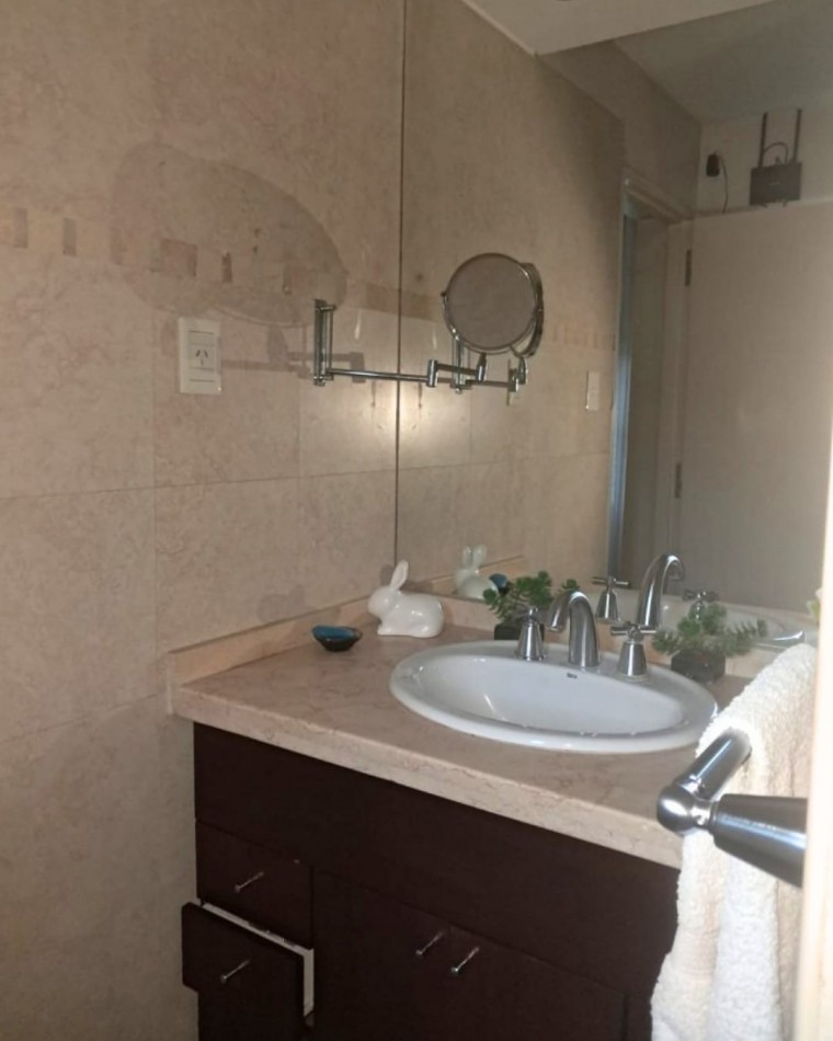 Casa en venta - Zona centrica residencial | Espacios amplios y confort para la vida familiar