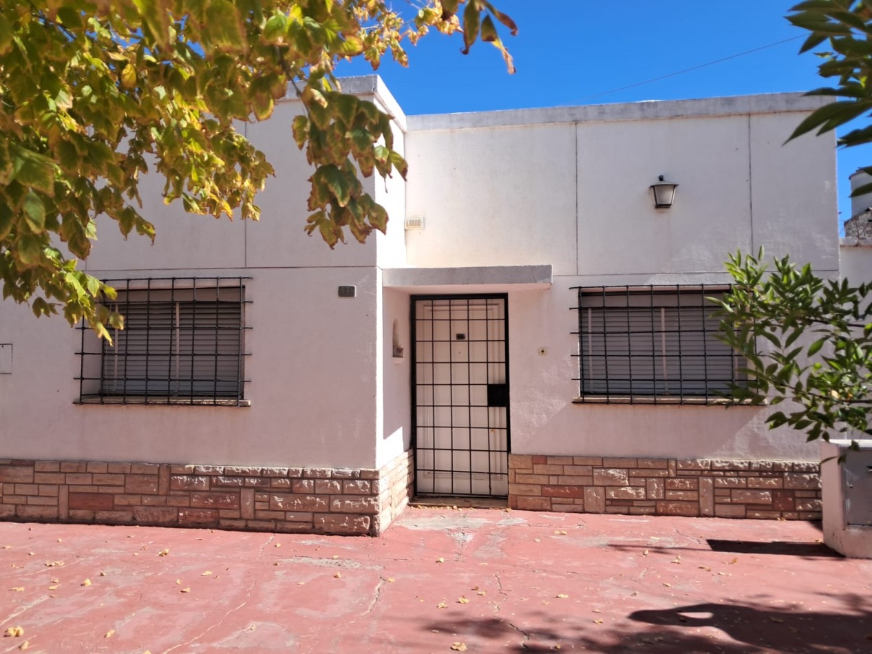 CASA EN VENTA | 3 DORMITORIOS | AMPLIO PARQUE