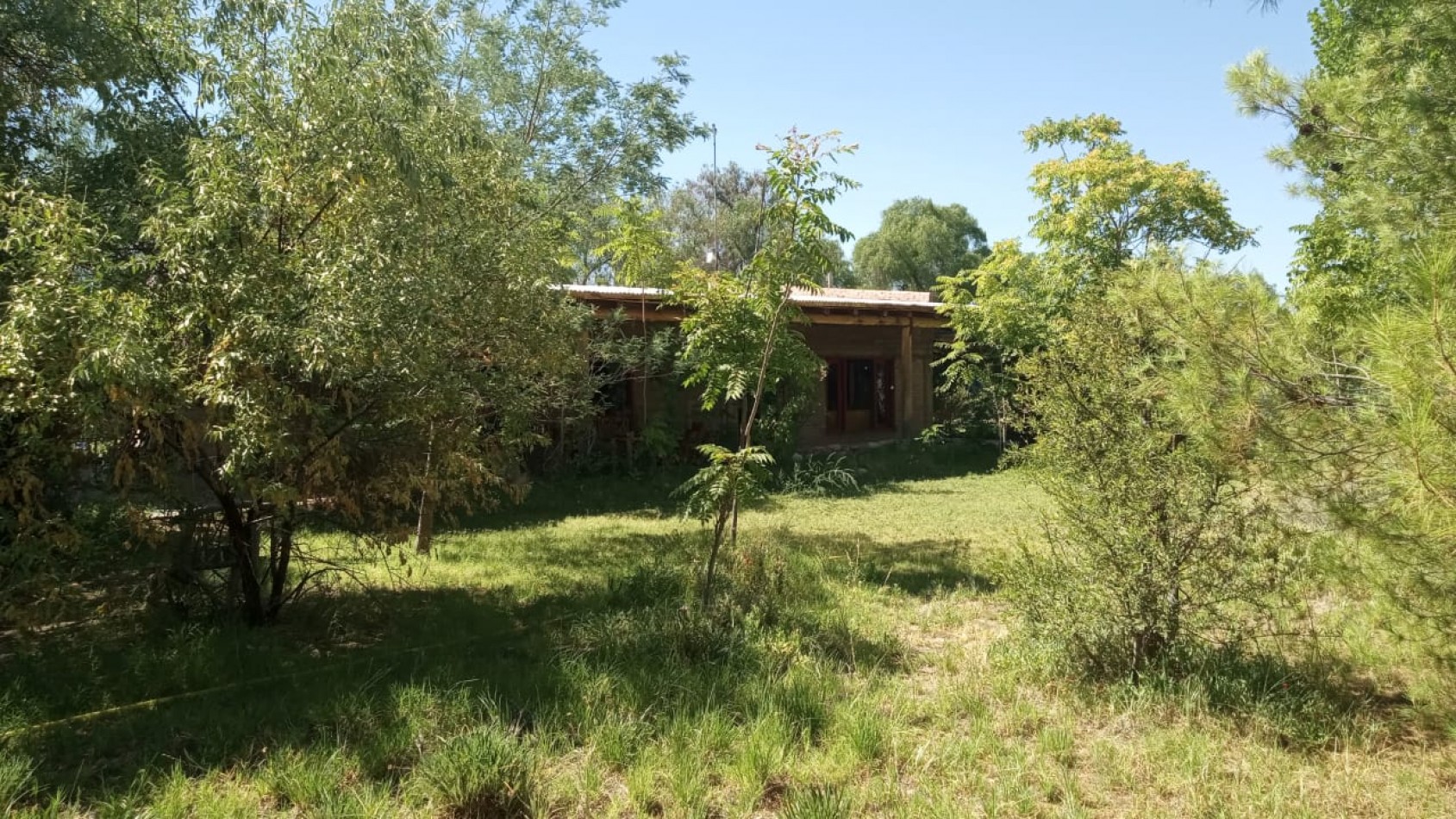 CASA QUINTA EN LAS PAREDES | CASI 3.000 m² DE PARQUE | USD99.999