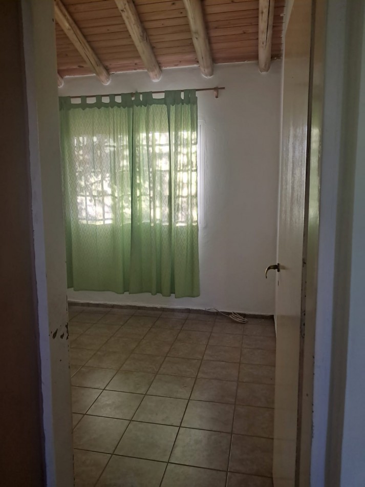 CASA DOS DORMITORIOS | CALLE JUJUY CASI PEDRO VARGAS | 700.000