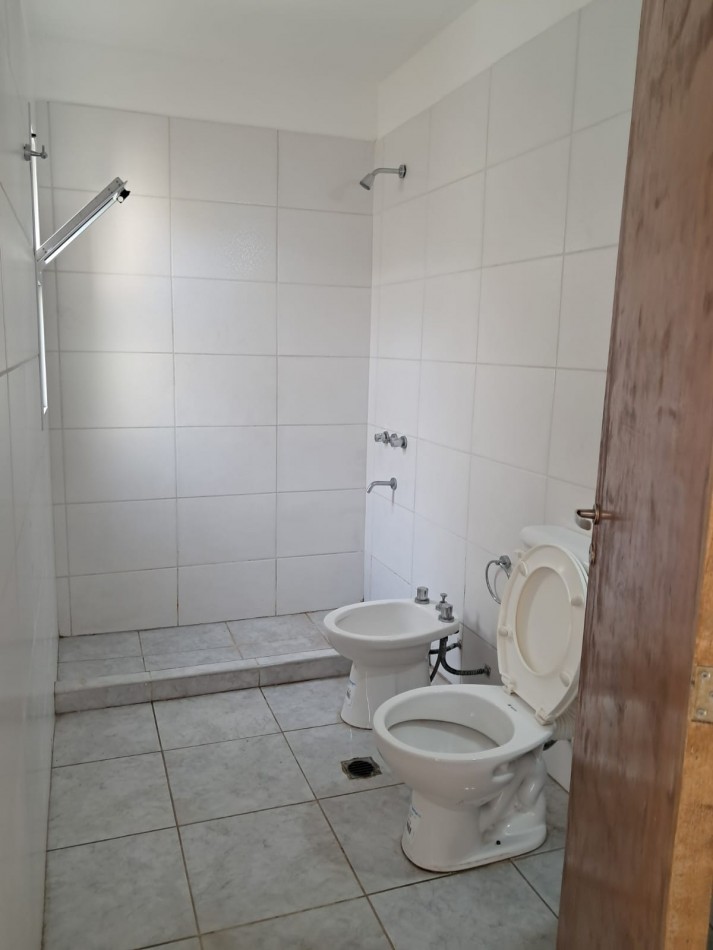Alquiler Parque Norte | 2 dorm | Interno | $400.000