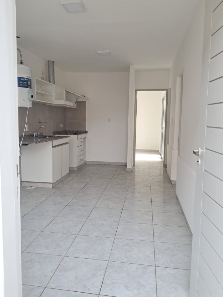 Alquiler Parque Norte | 2 dorm | Interno | $400.000