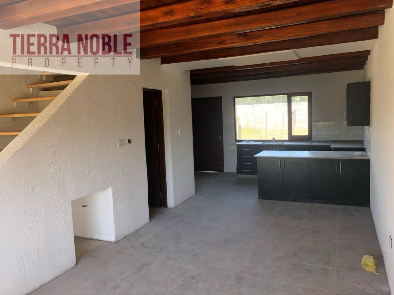 VENDO DUPLEX A ESTRENAR BARRIO SUTER