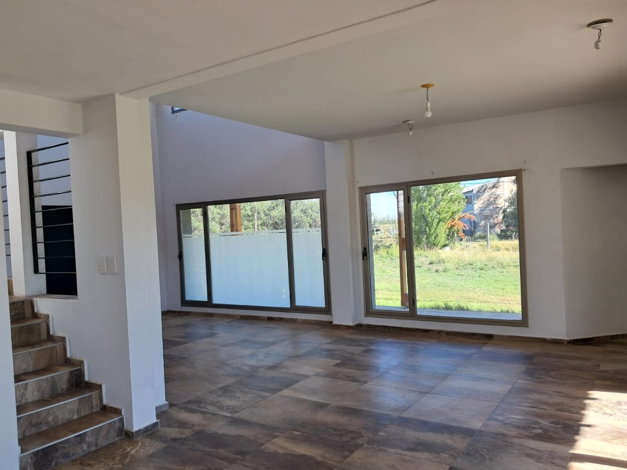 Casa en Calle El Chañaral - Tu Refugio Perfecto