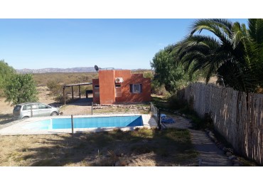 Oportunidad Unica: Dos Casas en un Paraiso Natural en Rama Caida